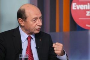 Băsescu MĂTURĂ PE JOS cu ministrul APĂRĂRII. Declaraţii EXPLOZIVE! 