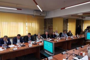 Trecere de pietoni cu semnal acustic, pentru nevăzători, solicitată pe strada Scurtă din ...