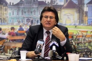 Guvernul loveşte iar în primării: le dă 60% din cote, dar le pune să finanţeze integral alte cheltuieli