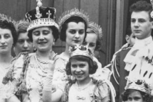 BLESTEMUL PRINȚESEI Diana face RAVAGII în Casa Regală. CADAVRUL a fost văzut de Prinţul Charles