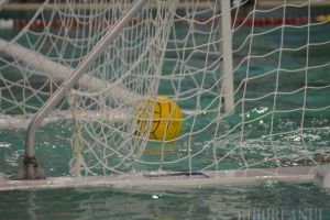 Trei jucătoare de la Crişul Oradea, convocate la lotul naţional de polo feminin junioare