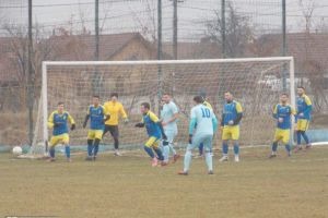 CSU Alba Iulia a învins CS Zlatna, scor 2-1, într-un meci amical, goluri marcate de achiziţiile M. Domşa şi R. David