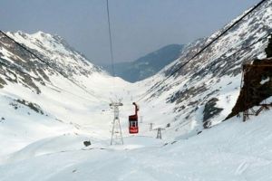 VIDEO Accesul blocat la Bâlea Lac, din cauza vântului puternic
