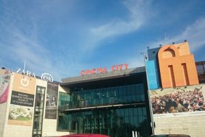 Târg de nunţi la mall, în weekend. Puteţi câştiga un city-break romantic