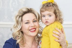 Caz incredibil: Nou-născută, refuză laptele de la sântul drept. Astfel, mama descoperă o tumoră