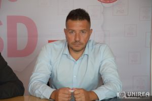 Horaţiu Clepan, APM Alba: Concentraţia de monoxid de carbon a fost depăşită, sâmbătă, la momentul de vârf al incendiului de la Solina. Măsurătorile pentru calitatea aerului din zonă se fac din oră în oră