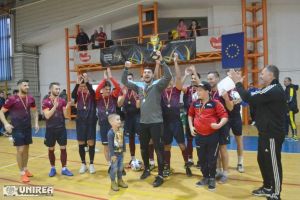 FOTO: CIL Blaj a câştigat Campionatul Judeţean de Fotbal în Sală, după o finală dramatică cu Voinţa Stremţ