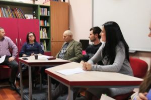 FOTOGALERIE. A debutat Cenaclul Revistei Vatra