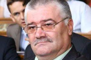 Mandatul administratorilor Locativ, prelungit, în ciuda rapoartelor autoplagiate
