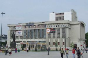 Istoria teatrului piteştean