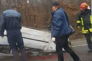 Accident pe Dealul Haţegului. Un bărbat este în stare gravă