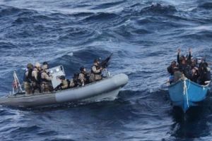 Pirateria pe mare: răpiri, atacuri şi pierderi de miliarde de dolari
