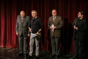 Monografia „Dan Alecsandrescu, un împătimit de teatru”, lansată pe scena Teatrului Naţional Târgu Mureş