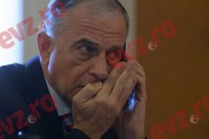 Seară NEAGRĂ pentru Mircea Geoană. ACCIDENT cu trei MAȘINI în Capitală
