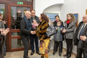 Surpriză de suflet pentru artista Elena Emanoil Rad: o expoziţie personală de pictură (Galerie foto)