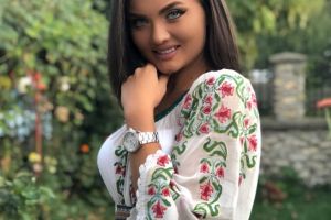 Cunoscută cântăreaţă din Gorj, condamnată la închisoare cu suspendare