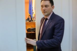 Lista finală a tinerilor care primesc terenuri de la primărie. Consilierul lui Robu, primul după linie