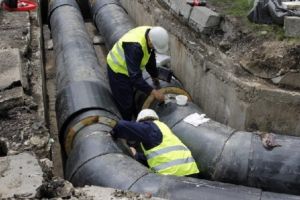 AVARIE majora in Ploiesti. Zona Republicii-Intrarea Polux ramane fara apa calda si incalzire