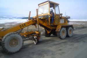Lucrări de întreţinere pe drumul Luna de Sus-Băişoara