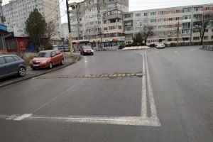 Limitatoare de viteza, montate pe strazile I.L.Caragiale si Baba Novac din Constanta