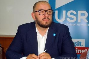 Deputatul USR Bihor Silviu Deheleanu a devenit secretar al Camerei Deputaţilor: „Prioritatea mea va fi referendumul Fără penali în funcţii publice!”