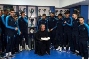 Managerul tehnic al FC Viitorul, Gheorghe Hagi sarbatorit de catre jucatorii echipei constantene si conducerea tehnica (galerie foto-video)