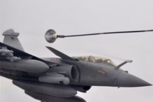 Franţa se pregăteşte de ce e mai rău! Antrenament de descurajare nucleară