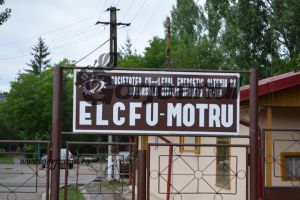 CEO cumpără lopeţi de  zăpadă pentru ELCFU Motru!  La terminarea iernii…