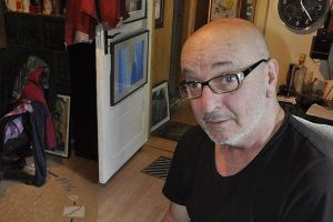 „Ochiul fără pleoape” al poetului care nu cunoaşte frica