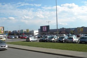 Veste EXTRAORDINARĂ pentru cei care îşi fac cumpărăturile la Kaufland! Ce le OFERĂ magazinul