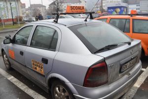 Circa 11.000 de bistriţeni au încercat să îşi ia permisul de şofer. Câţi au reuşit