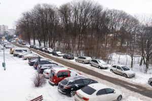 Proiect de 1,6 milioane de lei pentru amenajarea a 200 de locuri de parcare, alei de acces şi ...