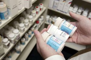 Medicamentele falsificate, o problemă în UE.  Sistemul naţional de verificare, funcţional de sâmbătă