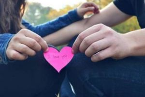 Doi tineri îndrăgostiţi din Iaşi au încercat să se SINUCIDĂ împreună