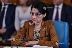 Ecaterina Andronescu: Este de neacceptat ca elevii să fie meditaţi de profesorul lor de la clasă; se impun schimbări legislative