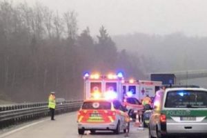 TRAGEDIE în Germania. Român SPULBERAT pe şosea în faţa poliţiştilor