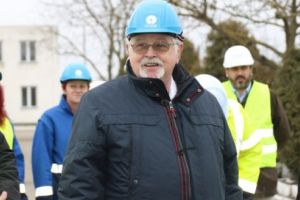 Producătorii de gaze şi de energie electrică, preţuri reglementate de la îngrijorarea guvernanţilor