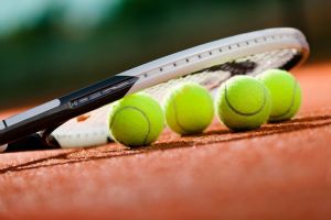 Încă o competiţie de tenis în Oradea: Cupa Vulturul Negru