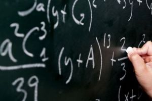 Pregătire gratuită la matematică, pentru elevi, la Politehnică
