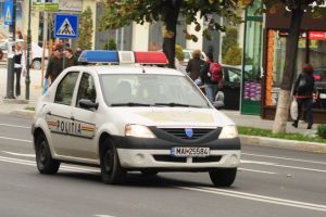 Recomandările poliţiştilor pentru circulaţia pe timpul furtunii