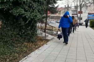 Unul dintre condamnatii din dosarul Retrocedarilor, surprins cand se preda la IPJ Constanta. Cine este si ce pedeapsa a primit in dosar (video)
