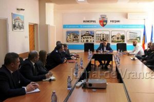 Cele mai tari echipe de handbal din ţară îşi dispută titlul de campioană la Focşani