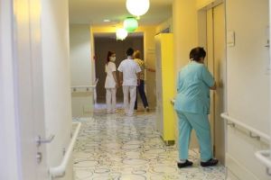 A fost descoperit încă un medic cu parafă obţinută ilegal de la DSP Bucureşti