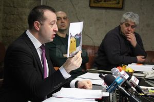 Containere stradale pentru donaţii de haine, în municipiul Suceava