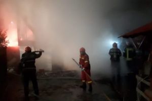 Agoniseala de o viaţă şi documente de proprietate, făcute scrum!