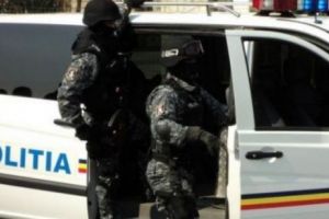 Percheziţii în Bucureşti şi 9 judeţe pentru destructurarea unei reţele specializată în fraude informatice. Prejudiciul este URIAȘ. Secret Service, pe fir!  
