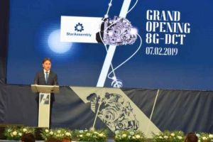 Ion Dumitrel, discurs pro investitori la inaugurarea noii fabrici de producţie de cutii de viteză a companiei Daimler, la Sebeş: ”Judeţul Alba nu se teme de multinaţionale”