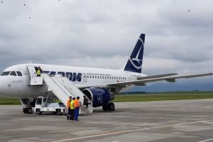 Tarom suspendă zborurile spre Stuttgart de la Sibiu