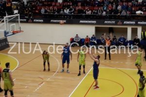 Imagini de la eveniment: BC Athletic Constanta a castigat doua sferturi, dar a cedat in partida cu CSM Phoenix Galati (galerie foto) 