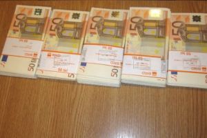 ALERTĂ: Români JECMĂNIȚI cu MII de EURO! Formularul ţi se va trimite şi ţie! IMAGINI cu formularul fals în articol